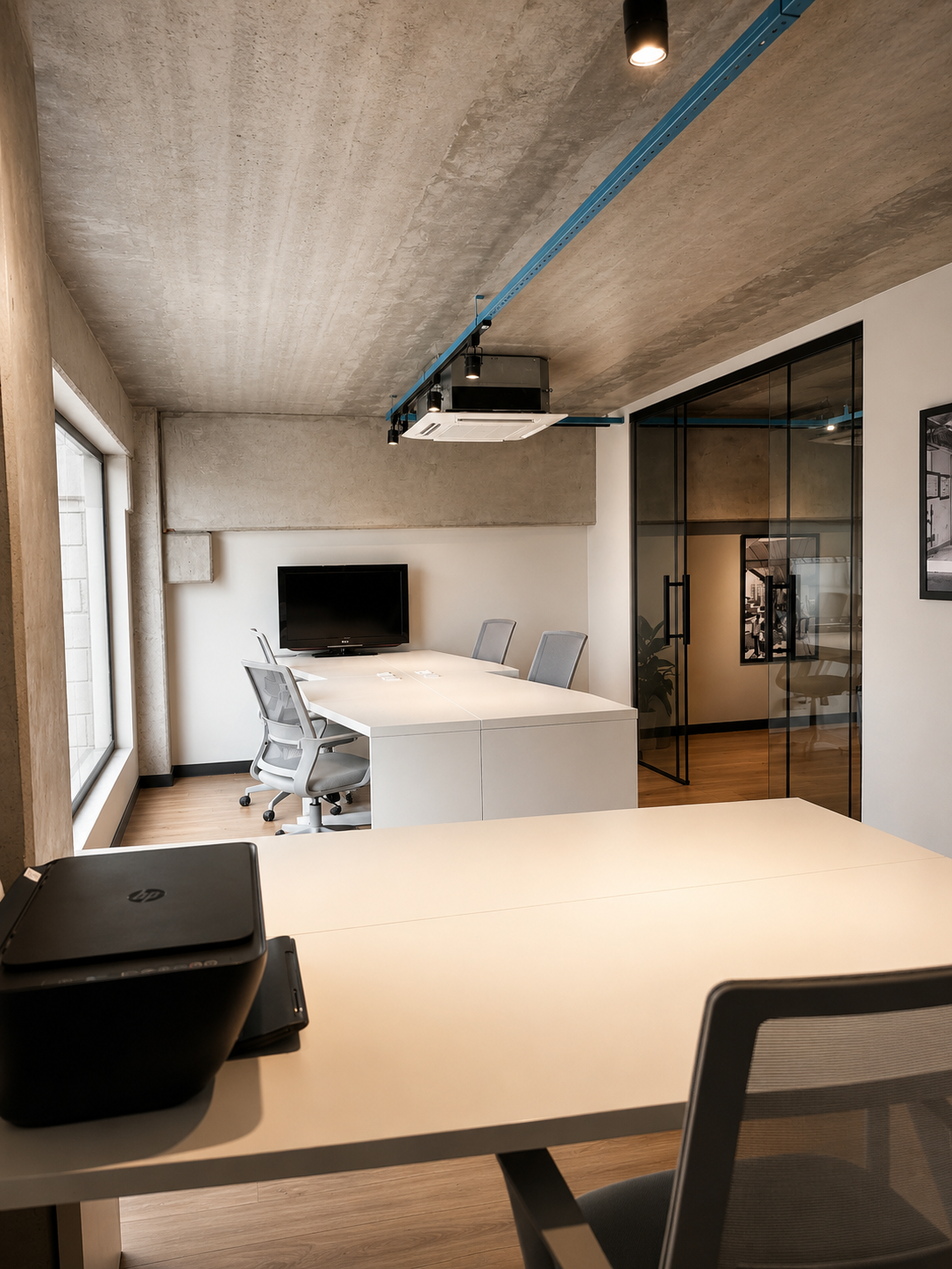 Sala Corporativa — Hub Coworking